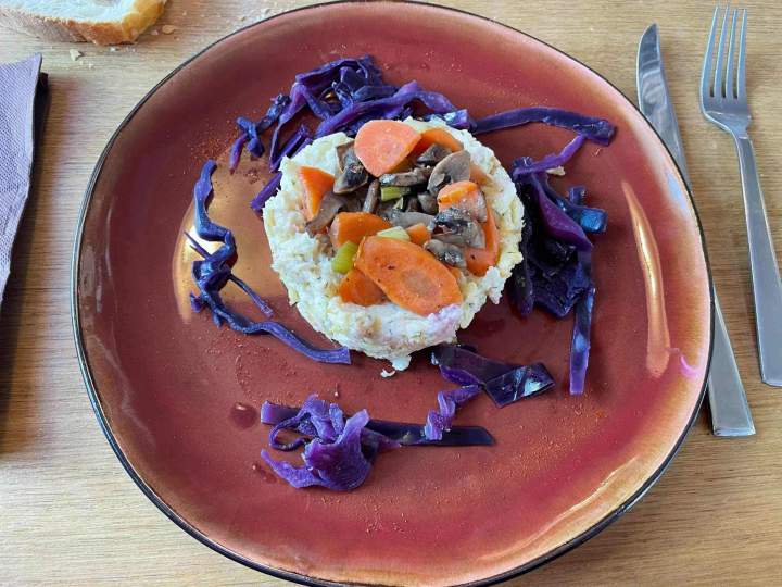 Plat bistronomique à Sayat