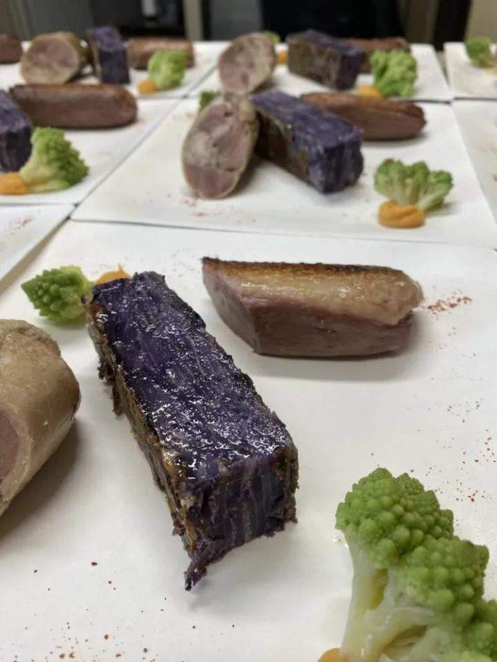 Cuisine française à Sayat